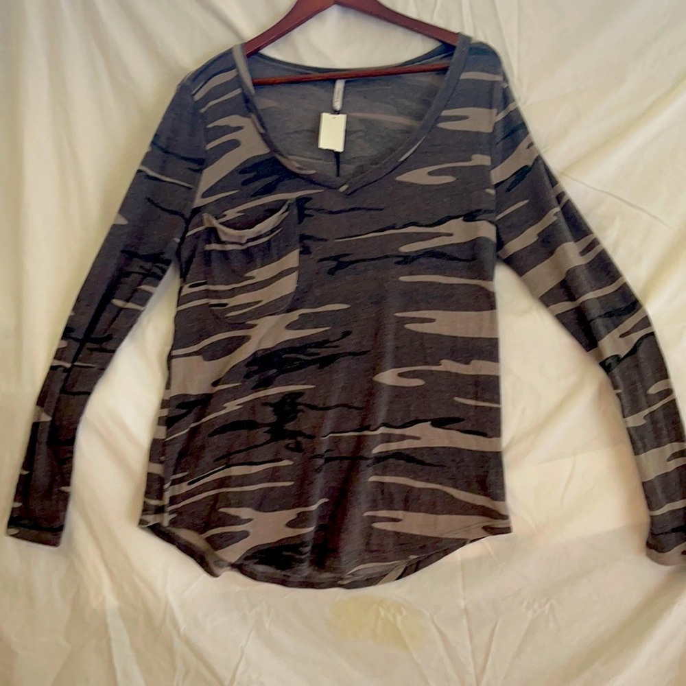 Black camo LS